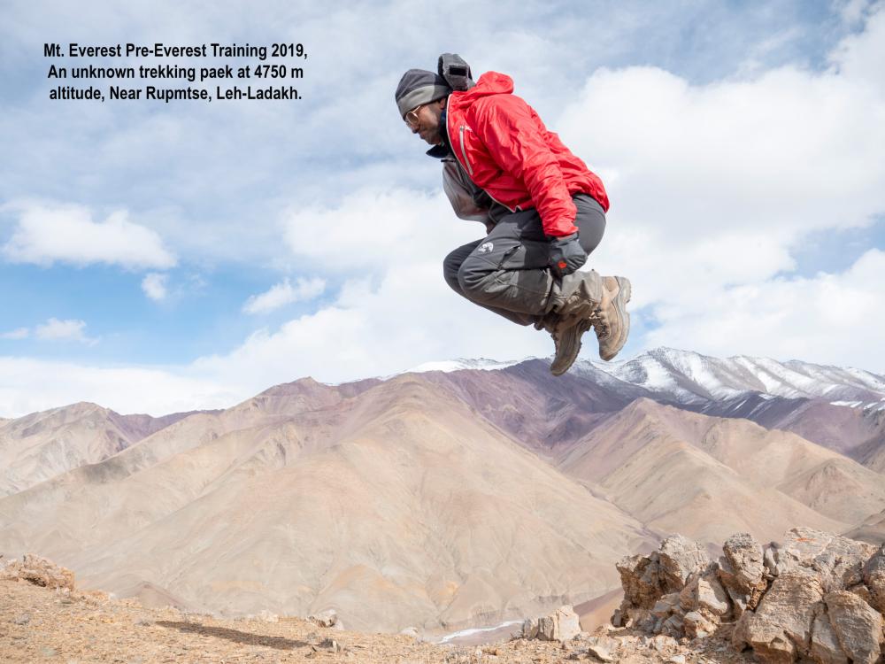 An-unknown-trekking-paek-at-4750-m-altitude-near-Rupmtse-21-Jan-2019-5-scaled.jpg