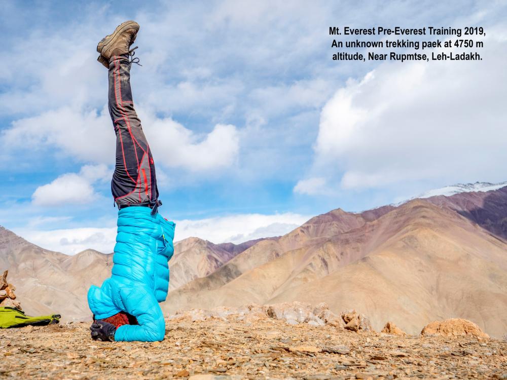 An-unknown-trekking-paek-at-4750-m-altitude-near-Rupmtse-21-Jan-2019-7-scaled.jpg