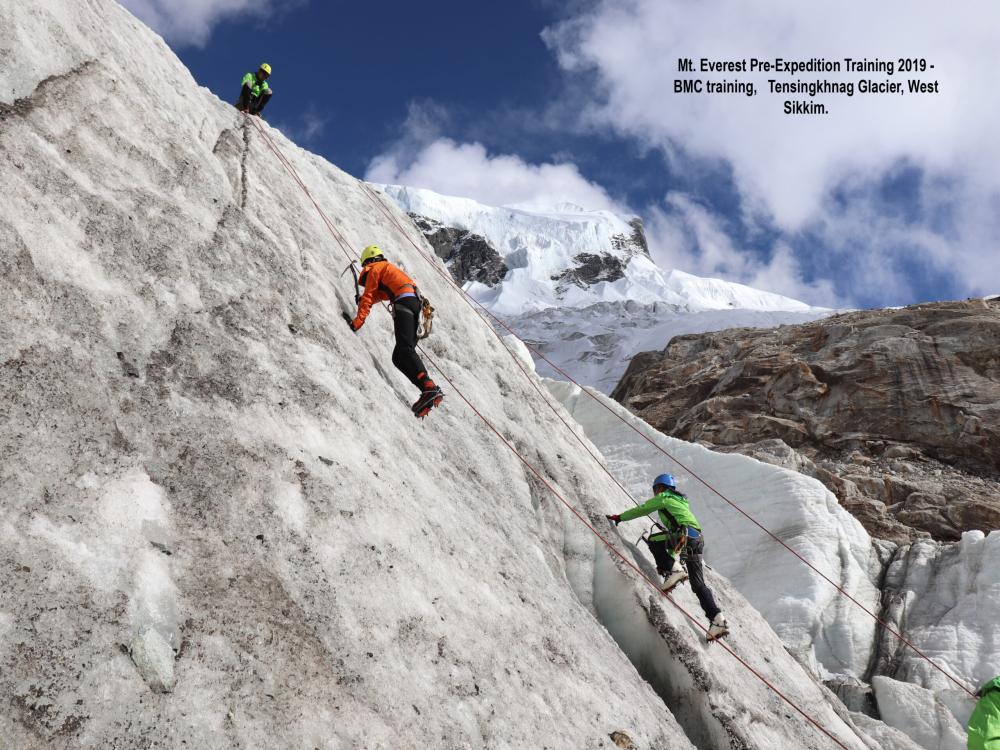 BMC-training-West-Sikkim-Tensingkhnag-Glacier-1-scaled.jpg