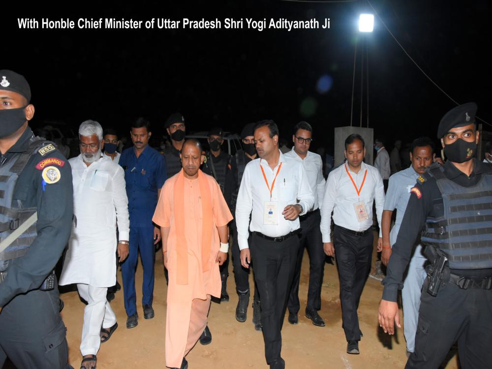15-with-Honble-CM-of-UP-Shri-Yogi-Adityanath-Ji-7-scaled.jpg