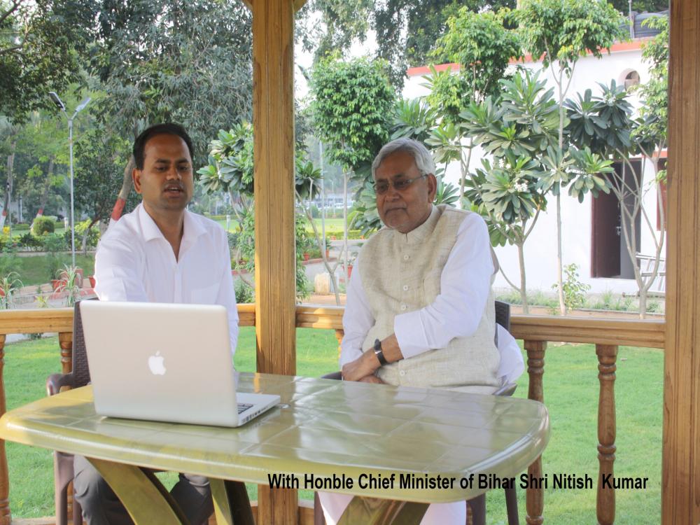 17-with-Honble-Chief-Minister-of-Bihar-Shri-Nitish-Kumar-1-scaled.jpg